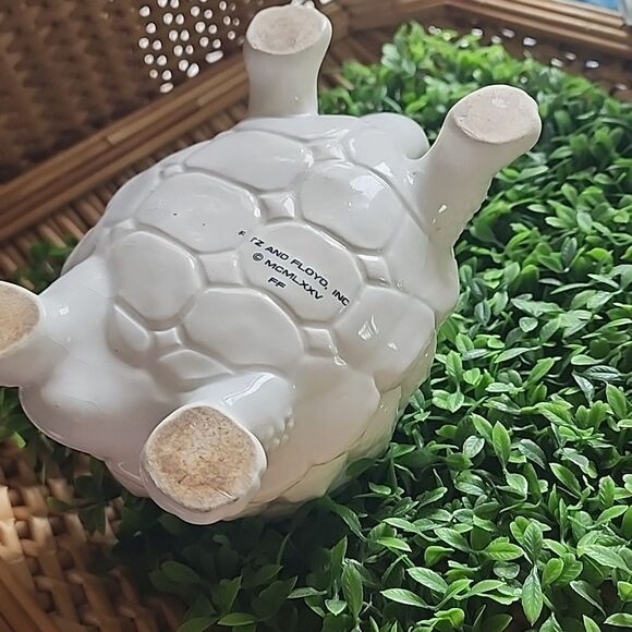 Vintage Fitz & Floyd Turtle Planter - Picture 11 of 14